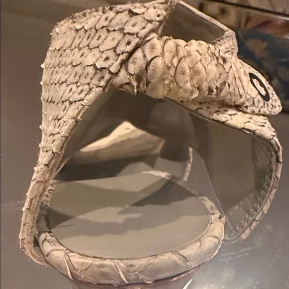 Omelle Elegant Cream/Grey Skin Sandals 37 1/2 - Bronze Stacked Heel NEVER worn - Picture 8 of 12